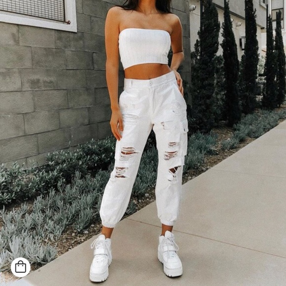 CARMAR / LF White Distressed Cargo Pants